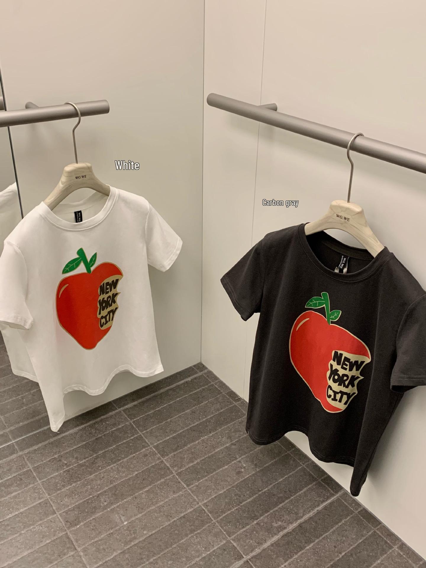 

American Retro Apple Print Women s Cotton T-Shirt, Short Sleeve, Round Neck, Stylish, Spring/Summer. One Size