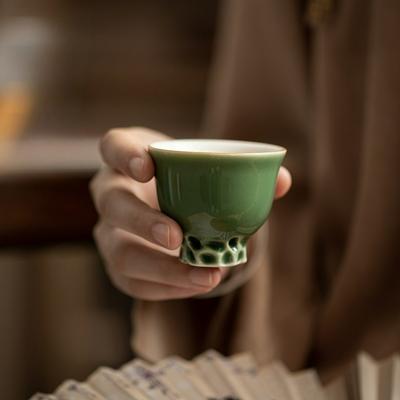 Japanese Handmade Green Ceramic Tea Cup Creative Kung Fu Tea Cup Household Master Personal Mugs Drinking Teaware Small Tea Cup