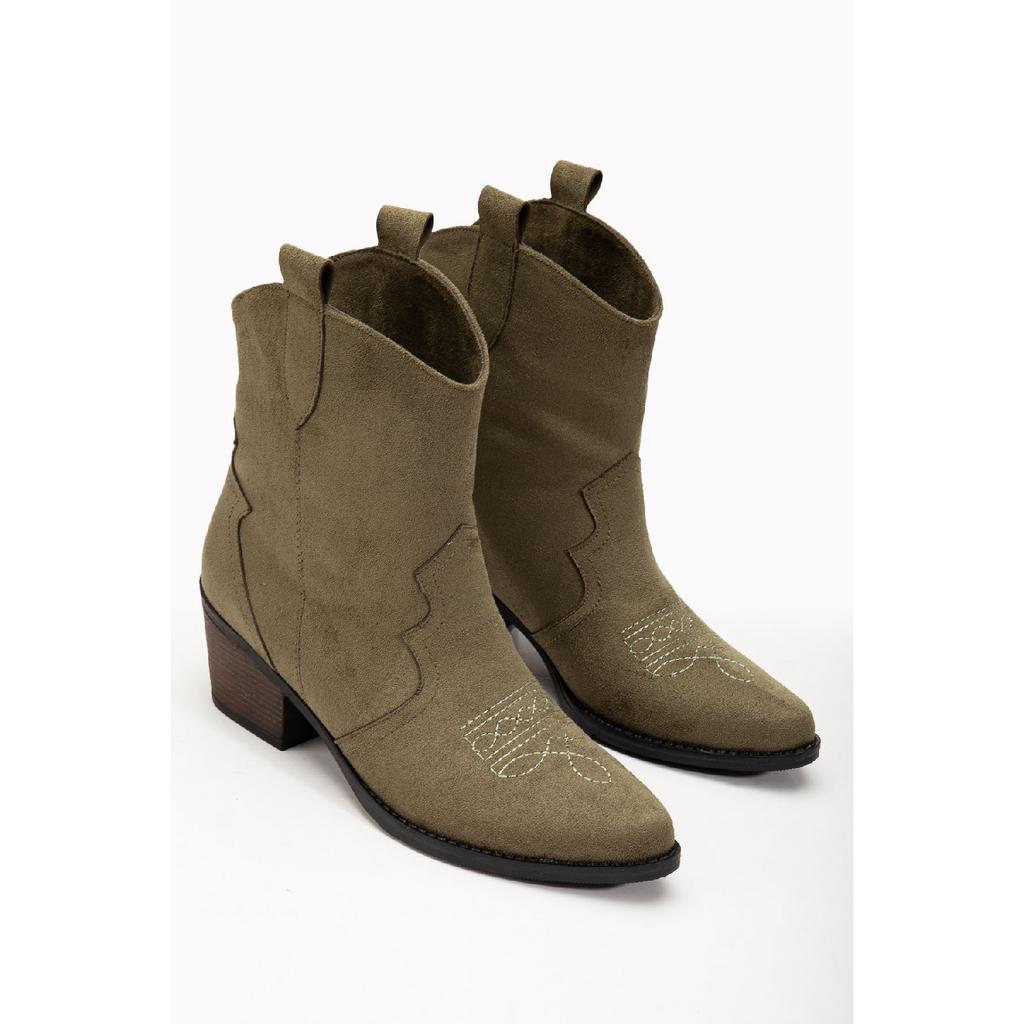 Krémové hnědé béžové matné semišové západní kovbojské boty