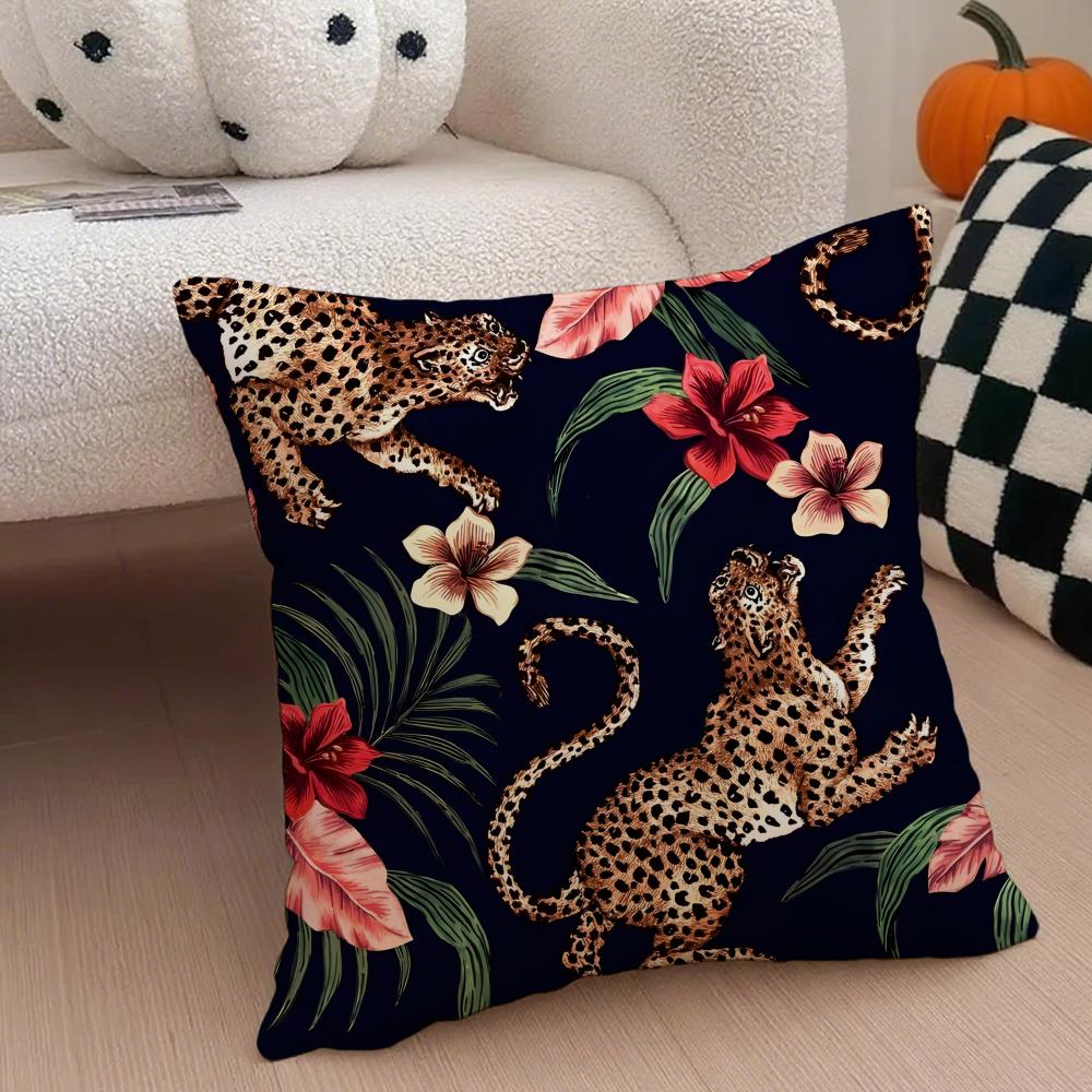 Spotted Majestic Leopards Animals Cushion Cover Throw Pillow Cover Hidden Button Durable Polyester Chair Cushion