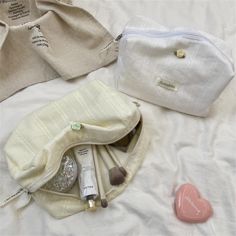 Cute Sweet Rose Square Cosmetic Bag Portable Travel Storage Bag Women Zipper Clutch Coin Purse Girl Sanitary Napkin Package Gift