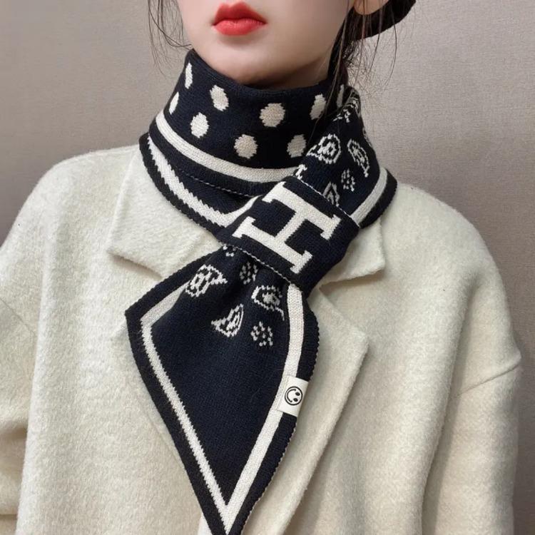 Winter Scarf for Women, Thick Warm Shawl with  Versatile Korean Style