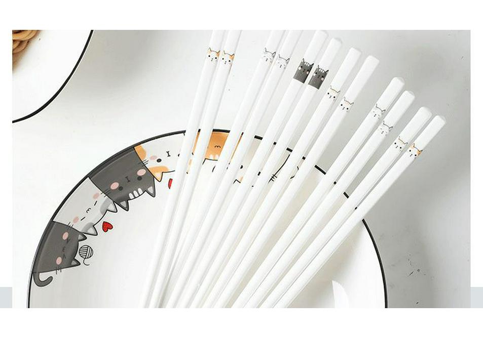 Eco-Friendly Bone China Ceramic Chopstick Set: Non-Slip, High Strength, Anti-Mold, Personalized Design for Home Use.