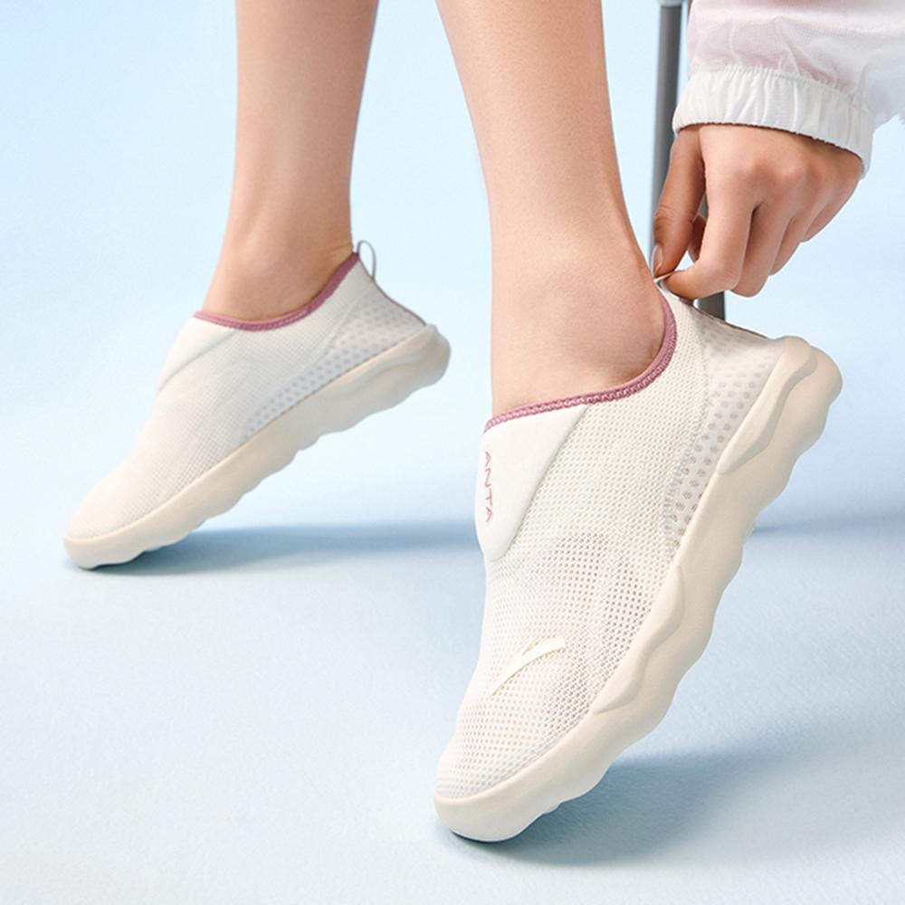 Anta Breathable Commute Casual Shoes Women Ivory White Black 922527703-1