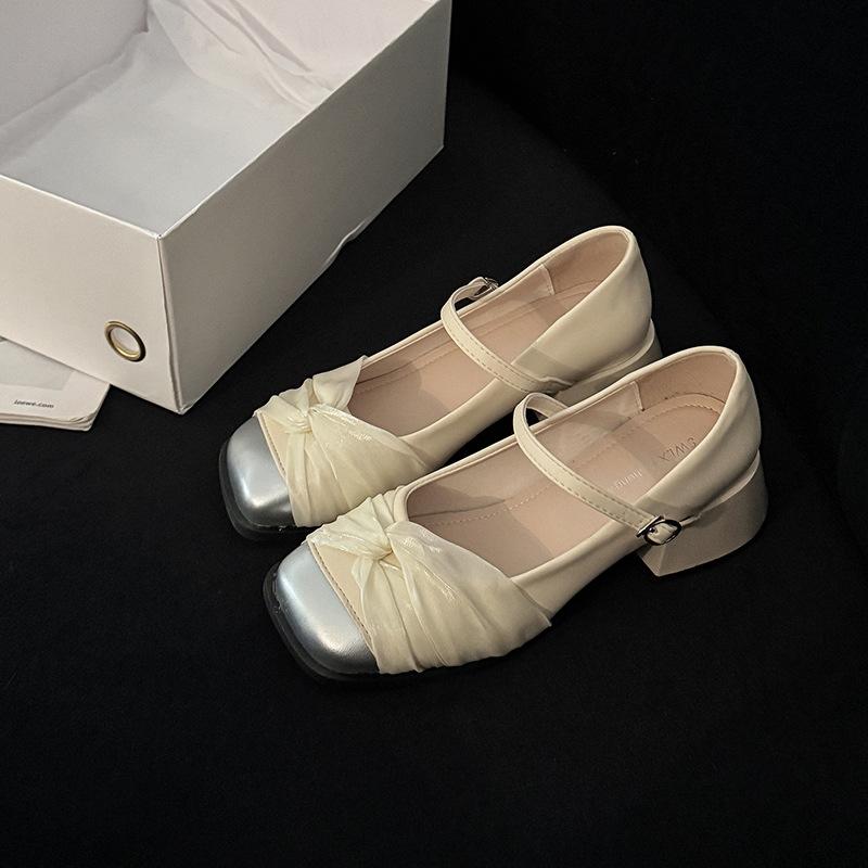 

Универсальные туфли Мэри Джейн с квадратным носком женские 2025 весна новая мода женская обувь Xiaoxiangfeng с мелким вырезом туфли-лодочки на среднем каблуке и высоком каблуке 39 бежевый