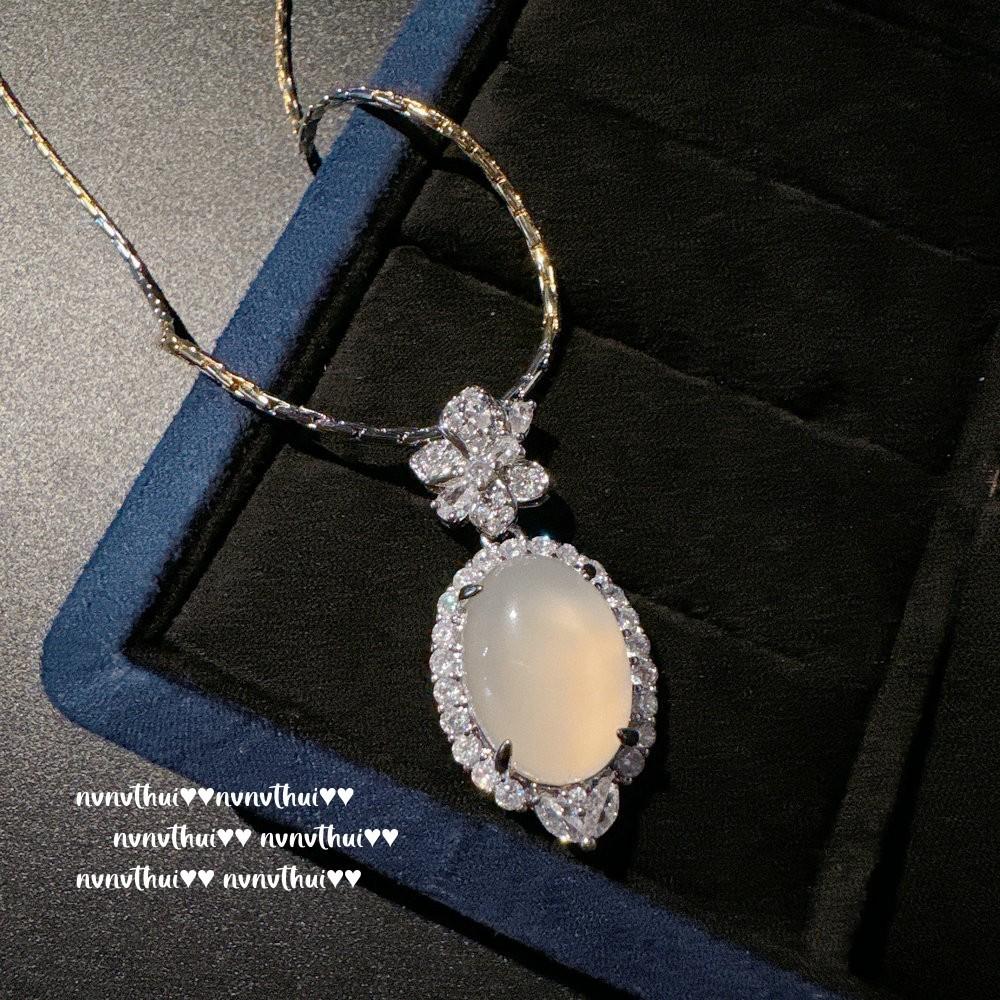 Lychee Frozen Egg-Shaped White Chalcedony Iris Gem Necklace, Water Spirit, Concubine Smile White Chalcedony Flower Earrings