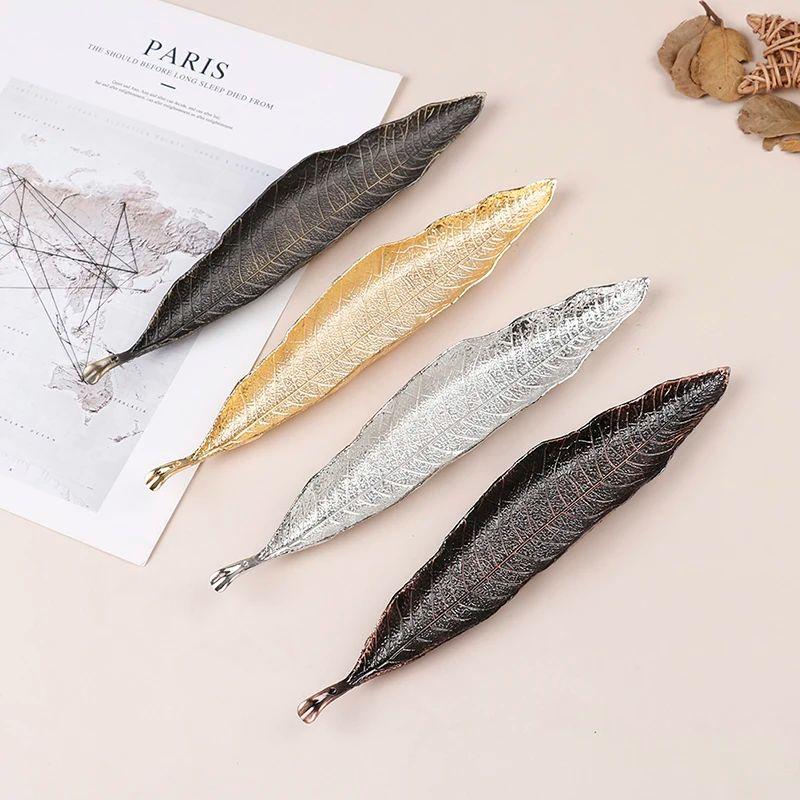 Golden Leaf Fragrant Plug in Incense Holder Alloy Antique Bodhi Leaf Sleeping Incense Sandalwood Support Incense Insert Ornament