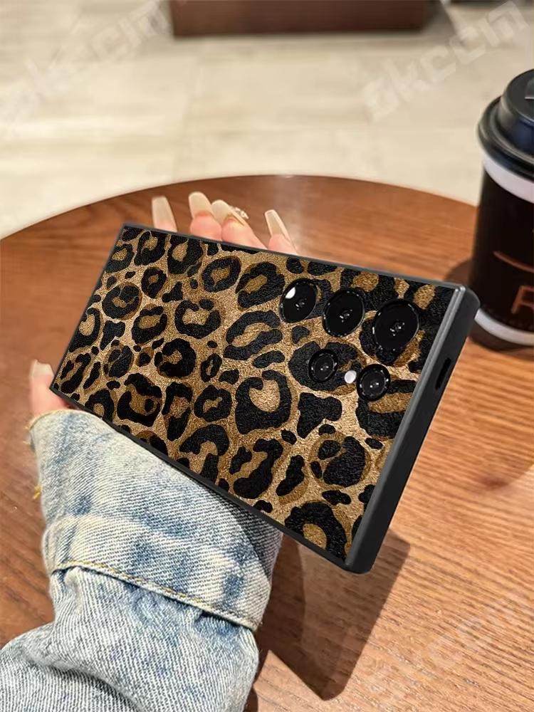 Leopard Print Pattern Phone Case For Samsung Galaxy S24 Ultra S23 FE S22 S20 Plus A73 A72 A71 A55 A54 A51 A50 A35 A15 Cover