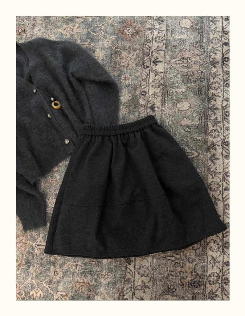 Refined Retro A-Line Woolen Skirt - Autumn/Winter Korean Minimalist Style