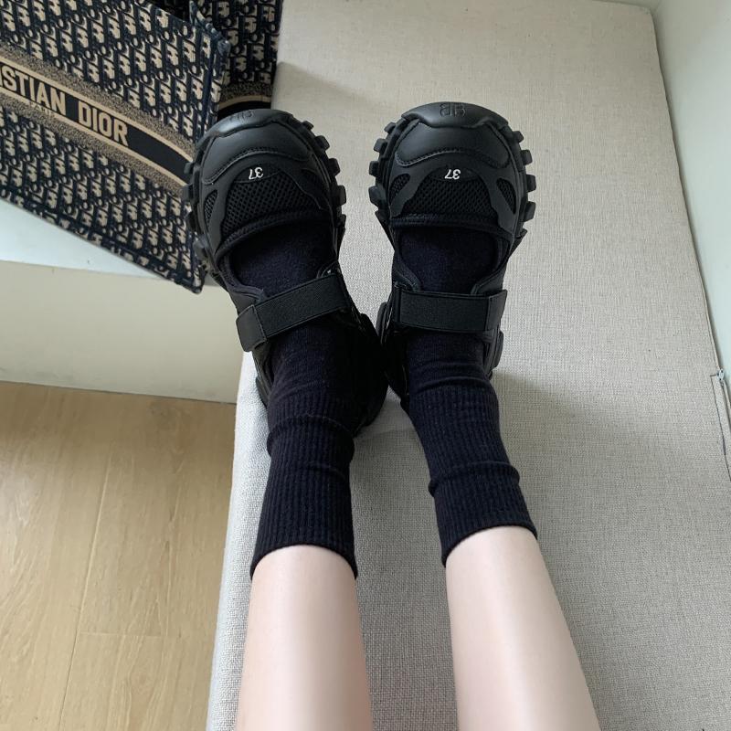 Fashion 2025 Outdoor Mesh Women's Vulcanize Shoes Platform Breathable Women Sneakers Comfortable & Versatile Hollow Ladies Casual Sandal