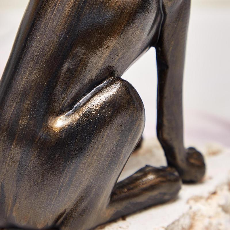 Antique Bronze Vintage Greyhound Dog Statue Resin Animal Figurine for Anniversary Gift Living Room Home Decor Accent