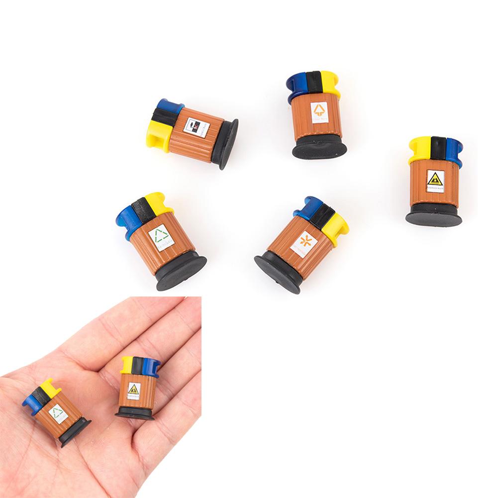 

Модель мини-урны для мусора DIY 2 см x 1,4 см украшения масштаба HO мусорные баки