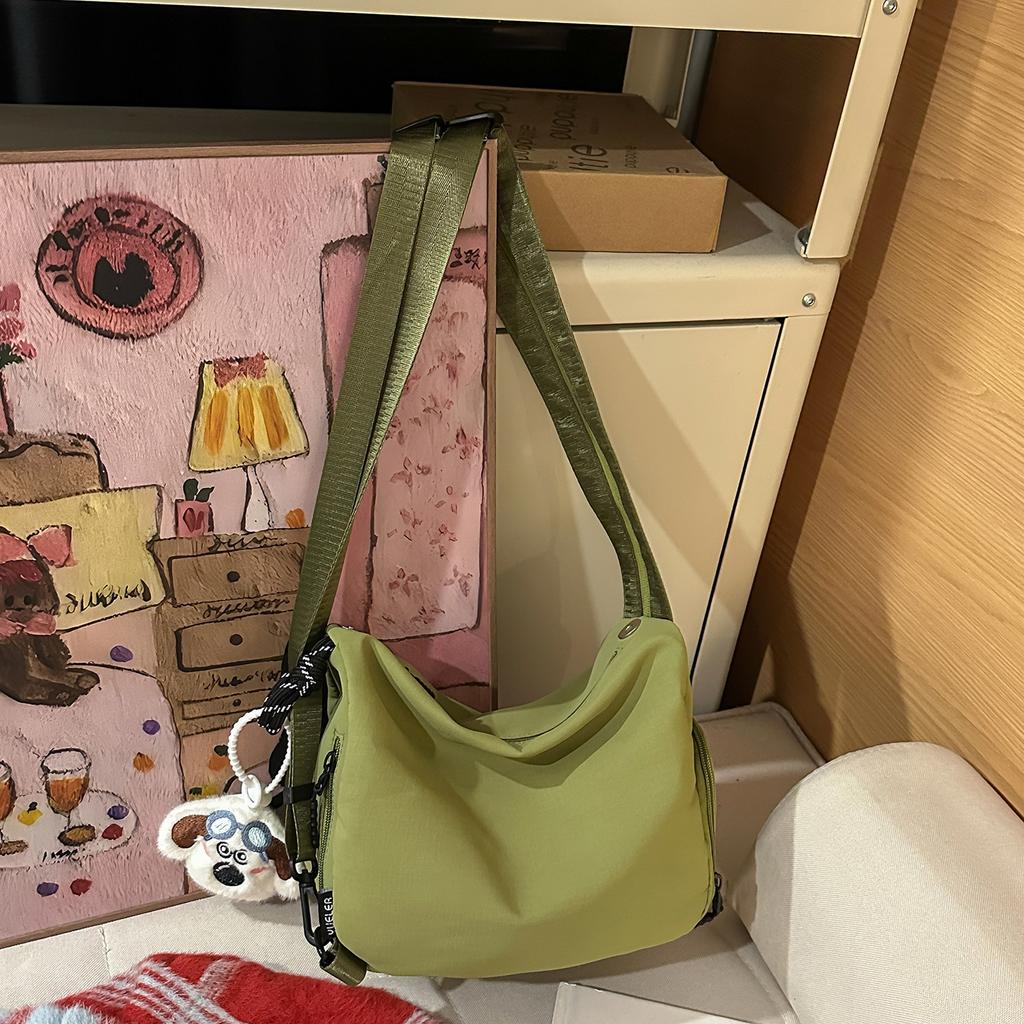 Niche design small backpack for women2026New lightweight casual commuter crossbody bag for students attending classes