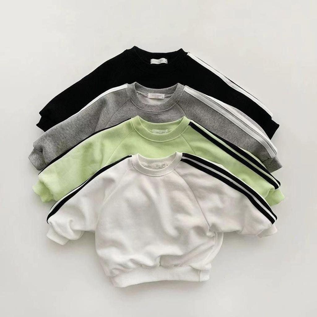 Korean-Style Unisex Baby Sweatshirt and Pants Set - Solid Color with Webbing Stripe Patchwork for Autumn and Spring.