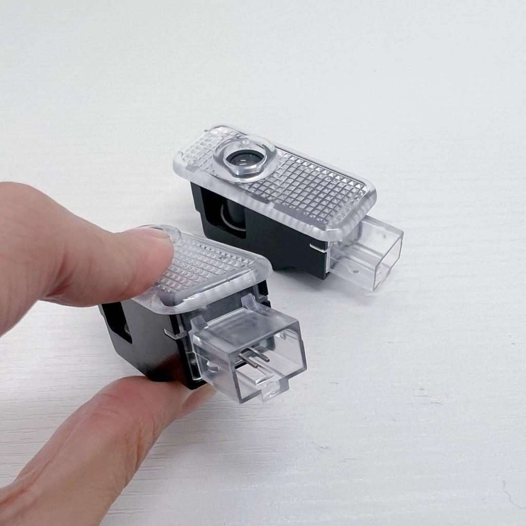 2/4p Led Car Door Welcome Light Projection lamp For AUDI A3 A4 A5 A6 C5 B5 B6 B7 B8 B9 A7 A8 Q7 Q5 Q3 RS TT sline quattro Logo