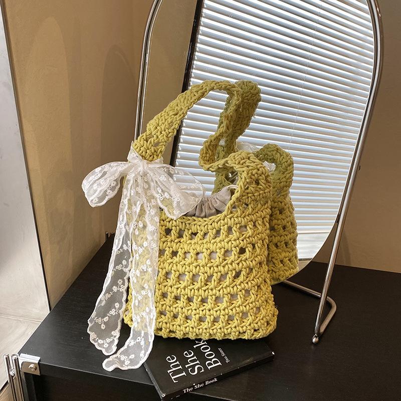 Lazy Wind Bag Women's New Popular Fashion Woven Shoulder Bag Large Capacity Tote Bag Commuter Bag