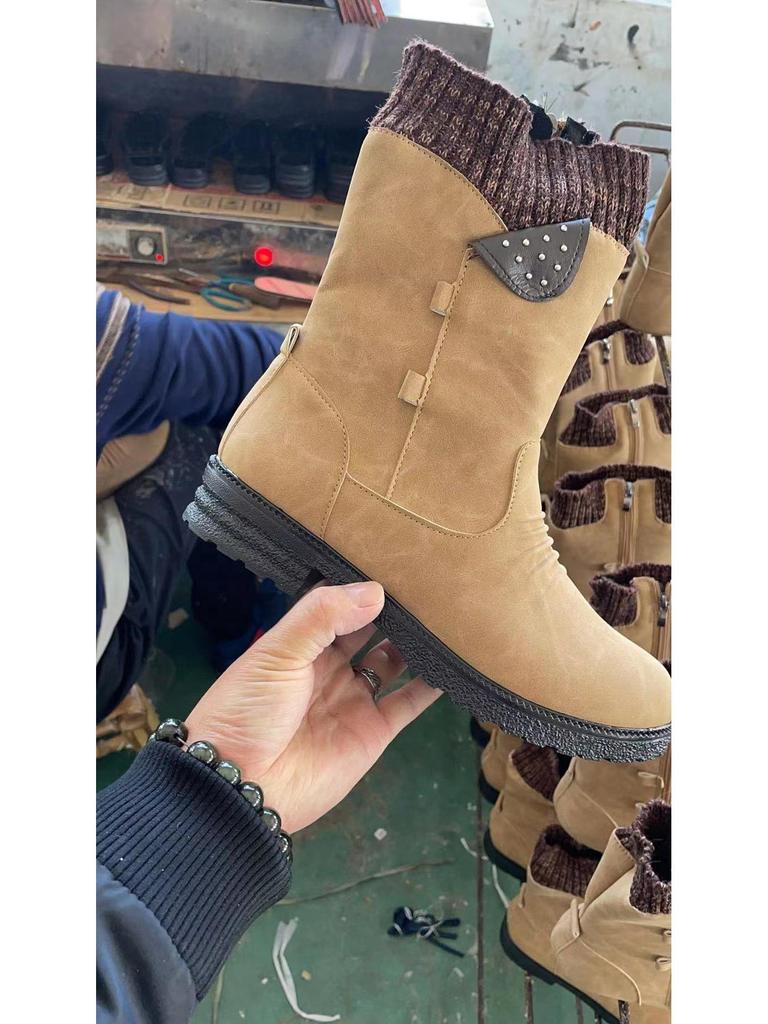 2025 Spring Women's Large Size Mid-Calf Martin Boots with Thick Heels & Straps - Retro Leather Style