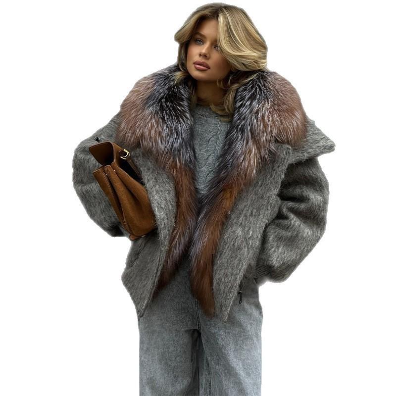 Womens Street Style Puffer Coat With Oversized Fur Collar Pockets Loose Fit Winter Jacket