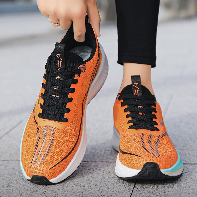 Men's Shoes New Couple Running Shoes Heightened Sole Breathable Versatile Comfortable Fashion Casual Sports Shoes Autumn New Running