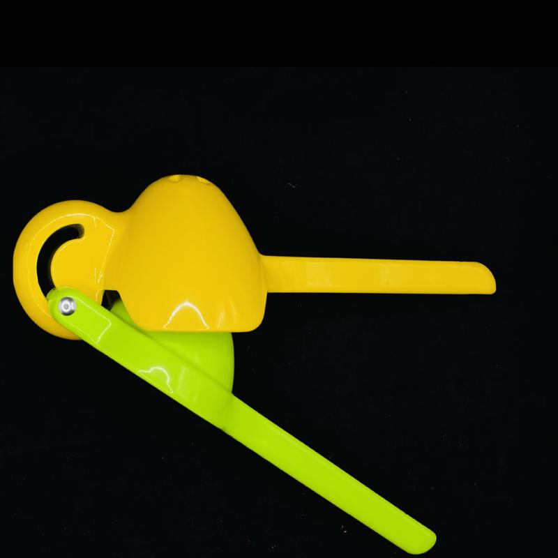 

Metal Lemon Squeezer
