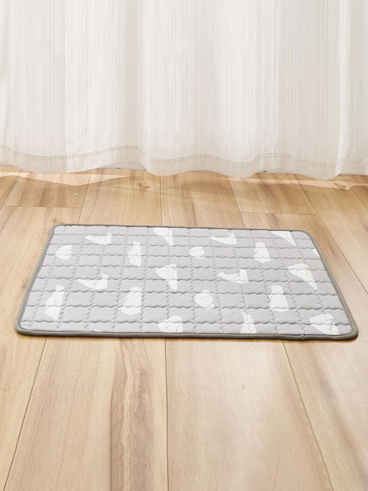 Summer Dog Cooling Mat Washable Pet Sleeping Pad Dog Cooling Pad for Dogs & Cats