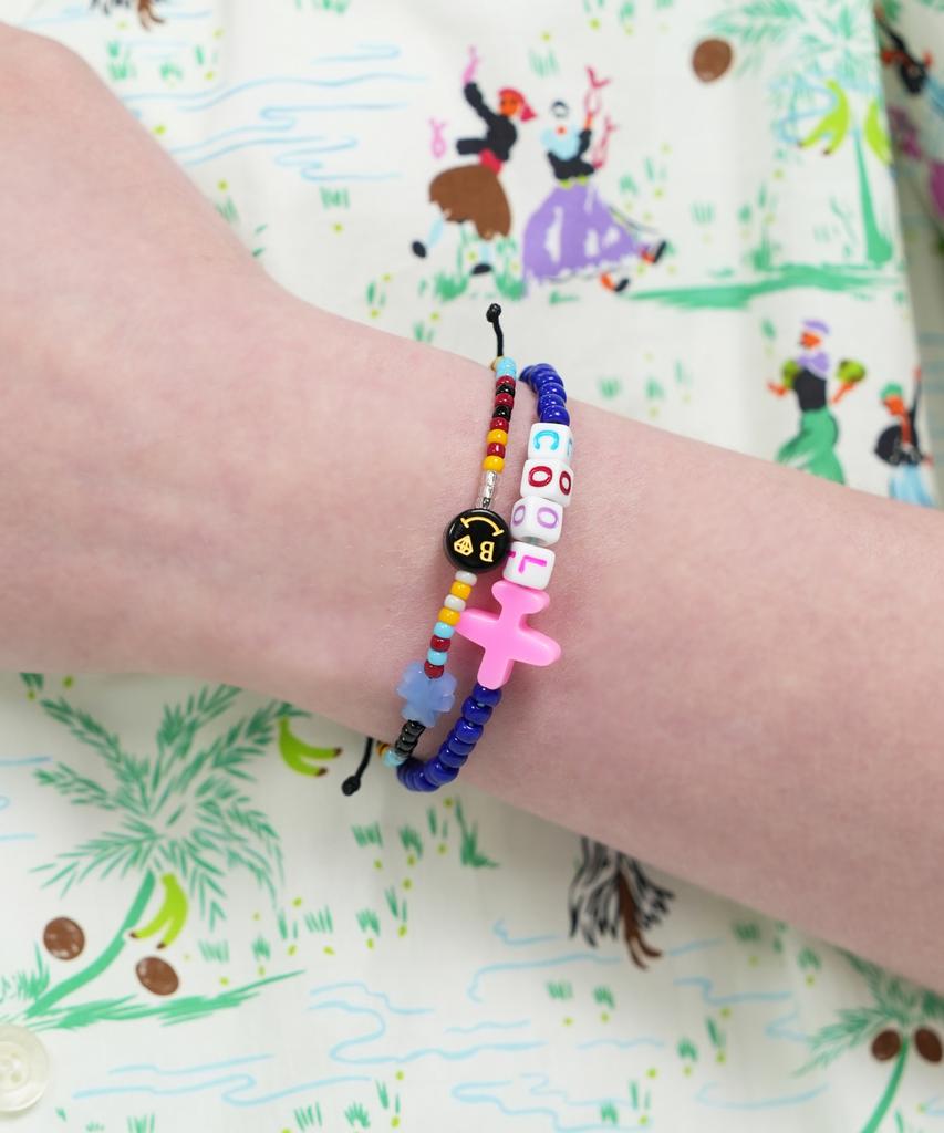 Bonbeau Kitsch Motives Charm Beads Knot Bracelet Kitsch Smile Teddy Bear Charm Beads Thread Bracelet Knot Bracelet