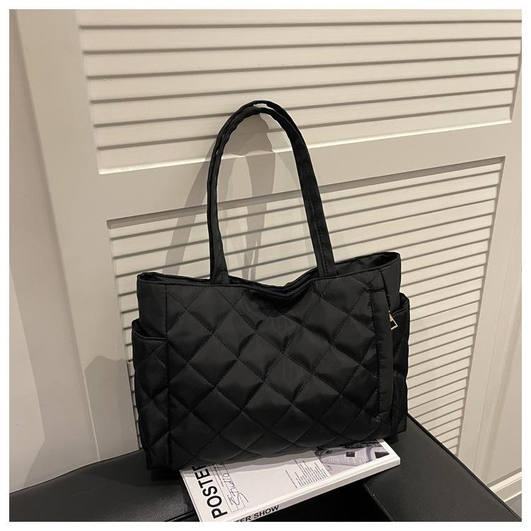 

New Women Diamd Patterned Handbag Lightweight Casual Nyl Shoulder Bag Large Capacity Tote Bag Fashi Clip Cott Square Bag чёрный