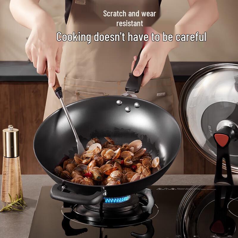 Cooker King Deluxe Uncoated Cast Iron Wok