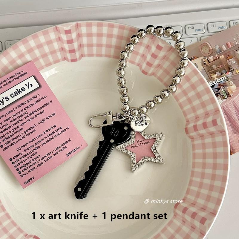 MINKYS Niedliches Tragbares Metall Liebesherz Kunst Nutzmesser Express Kartonschneider Papier Schneider Bastel Verpackungswerkzeuge