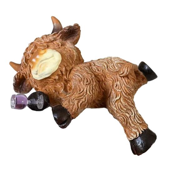 

Highland Cow Plant Pot Hugger Figurine Funny Resin Cow Flower Pot Decoration Cute Farm Animal Ornament for Indoor Outdoor Patio Balcony Yard Lawn