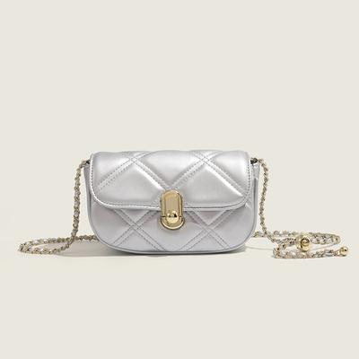 Diamond Silver Chain Bag for Women Spring Fashion Versatile One-shoulder Crossbody Bag Texture Fashionable Small Square Bag