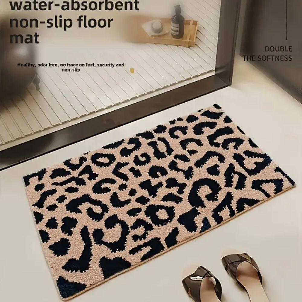Cute Absorbent Bath Mat Non Slip Machine Washable Soft Leopard Bathroom Area Rug for Bathroom Home Entrance Decoration