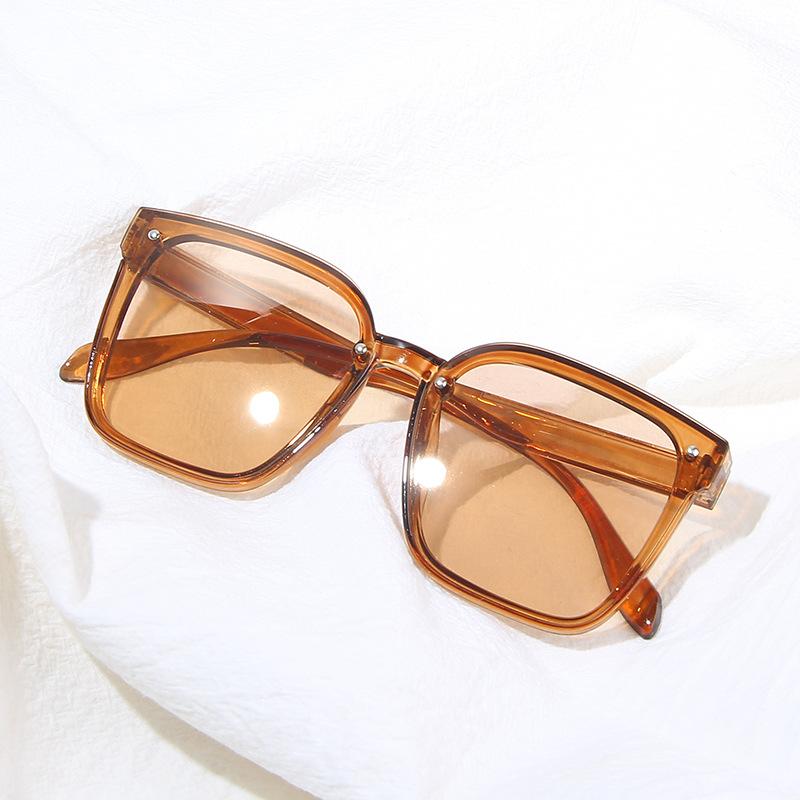 Korean Fashion Sunglasses Designer Square Shape Anti-reflective Men Sun Glasses Holiday Travelling Glasses for Women