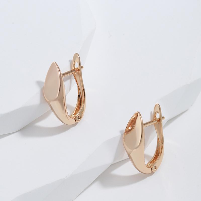 Fashion  Rose Gold Color Glossy Dangle Earrings Simple Rhombus Earrings For Women High Quality Daily Fine Jewelry