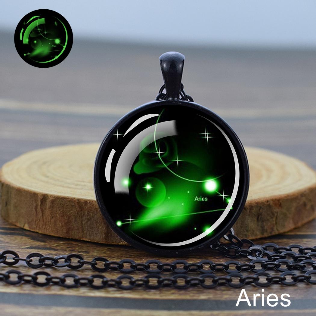 

Ожерелье 12 Знаков Зодиака Звездное Небо Светящееся Кулон-Стеклянный Купол Зодиака Рождественский Подарок Светящийся в Темноте