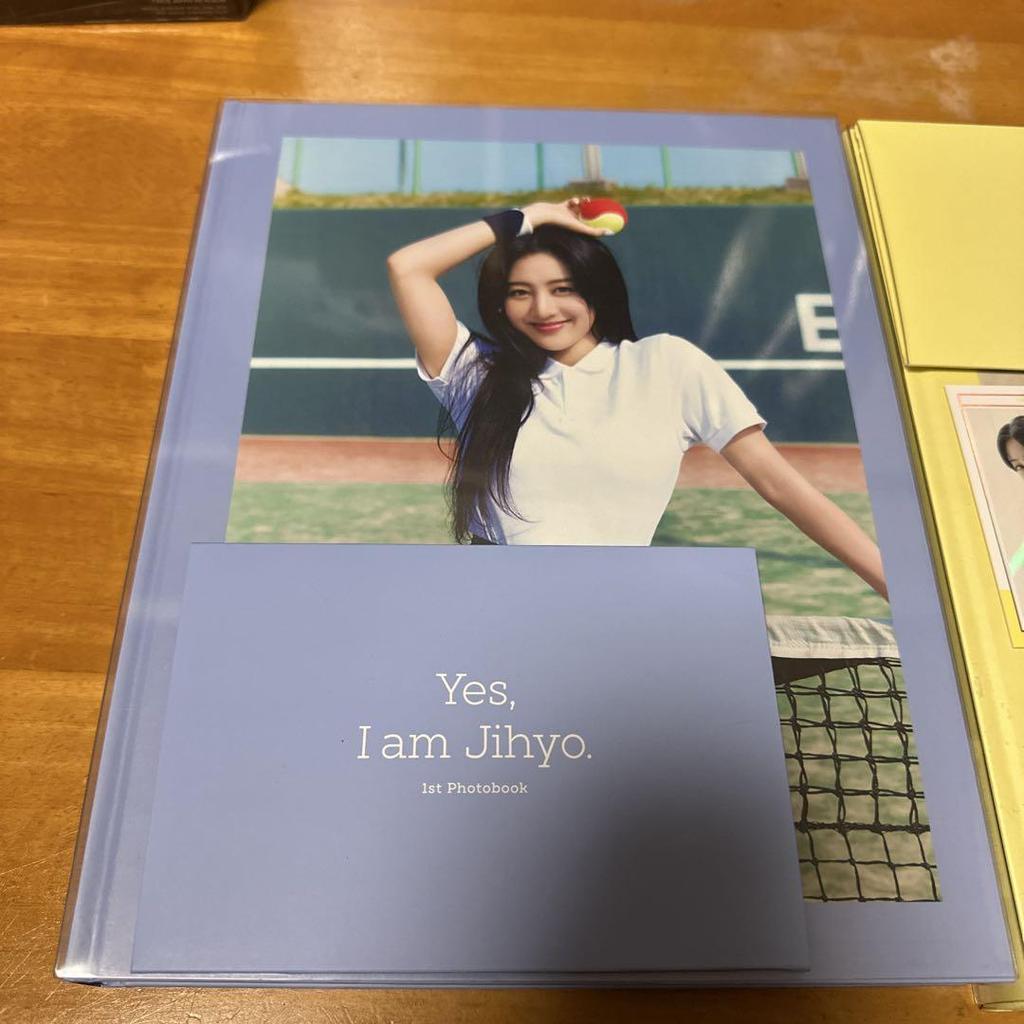 [USED] TWICE Jihyo Yes I am Jihyo Photobook