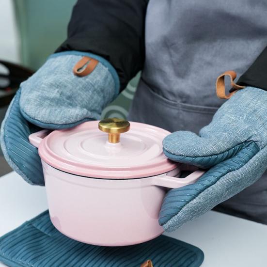 Mini Oven Gloves Heat-Resistant Kitchen Mitts with Neoprene Palm Faux Leather Loop Anti-Scalding Pot Rack Oven Mitts Cooking Baking Gloves