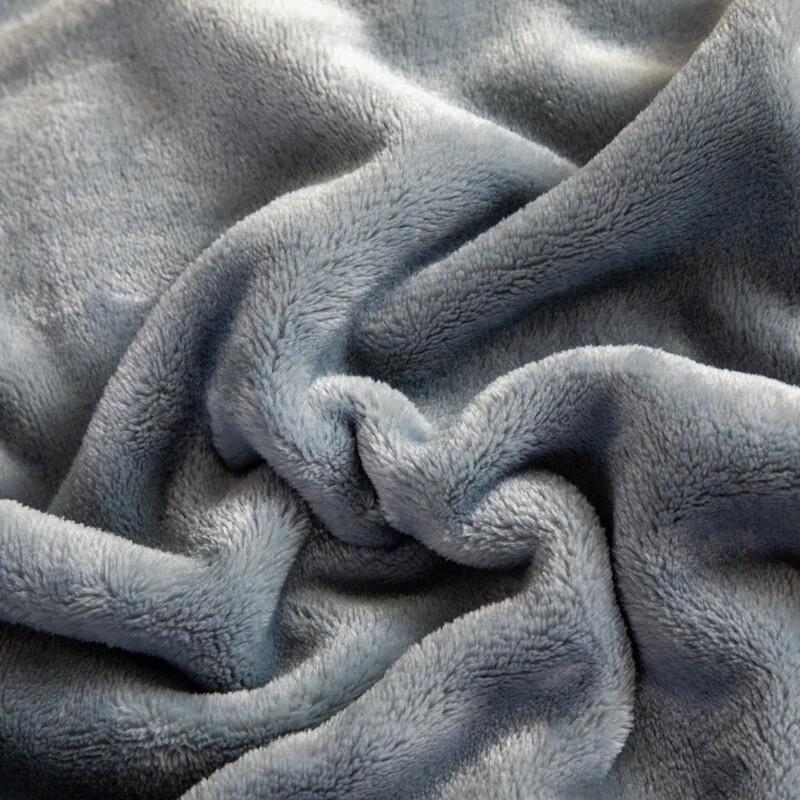 PinFan Post-Modern Mulberry Silk Knit Blanket
