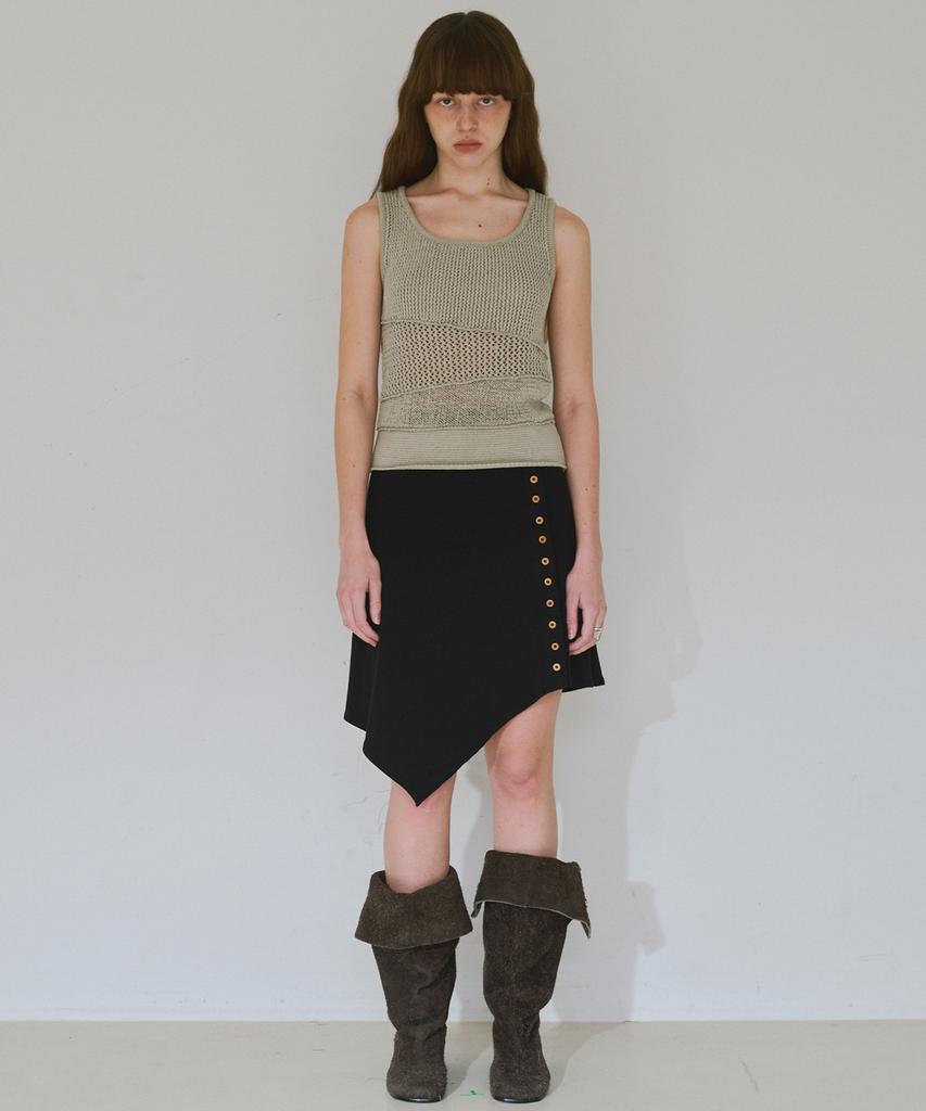 Milo Woman Ribbed Button Mini Skirt [Black]