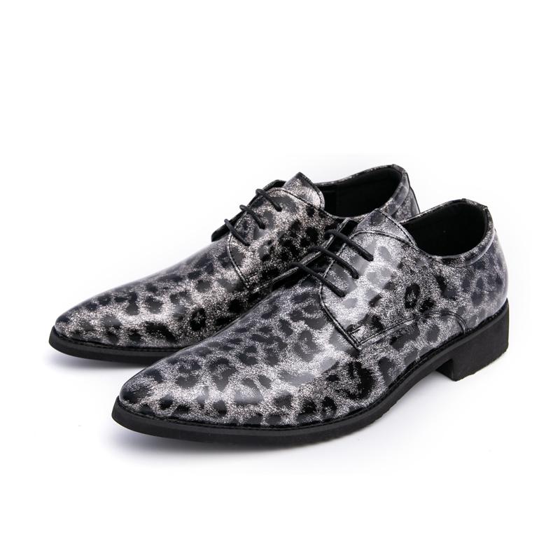 Men Derbys Oxford Leopard Print Personality Nightclub Leather Business Shoes Men's Tuxedo Wedding Dance Shoes Red Green Plus Size