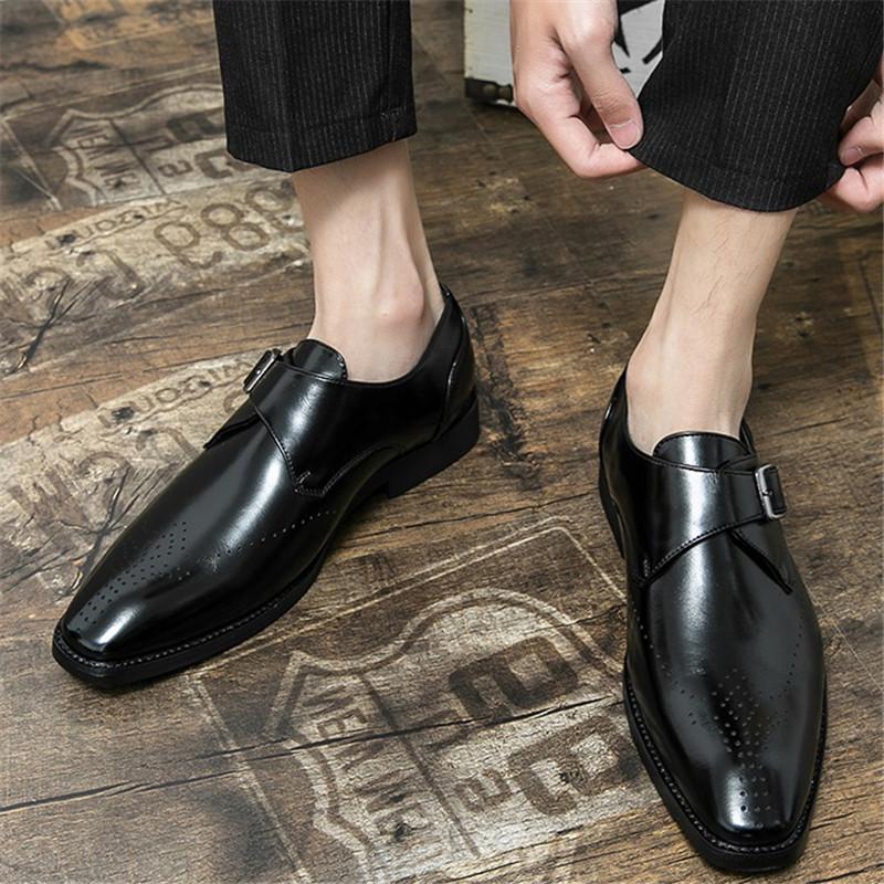 Nowe czarne brązowe mokasyny typu monk strap Projektant Męskie Szpiczaste Wsuwane Buty Codzienne Obuwie na Wesele Homecoming Zapatos Hombre