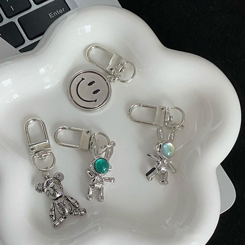 Personality Cool Crowe Heart Cross Key Chain Creative Revolving Smiley Face Bag Pendant For Lovers Gift