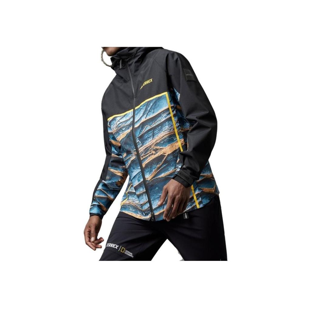 Adidas Terrex National Geographic Collaboration Logo Pattern Hooded Softshell Waterproof Windproof Breathable Jacket Men Jacket Black IC1979
