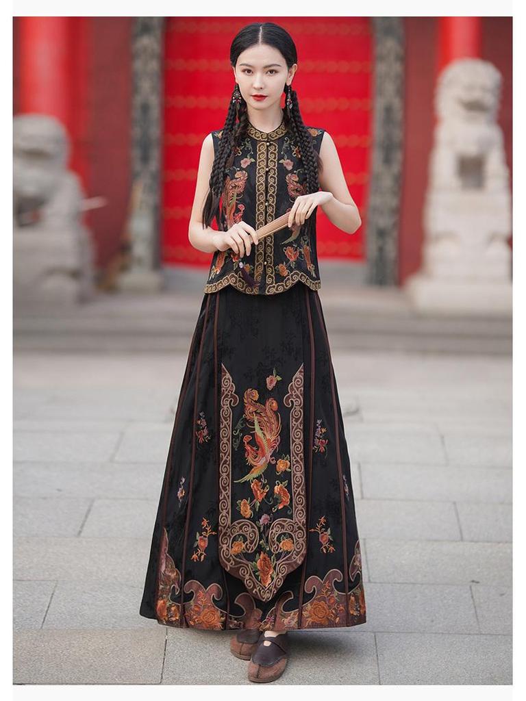 2025 Women's Ethnic A-line Skirt with Phoenix Embroidery