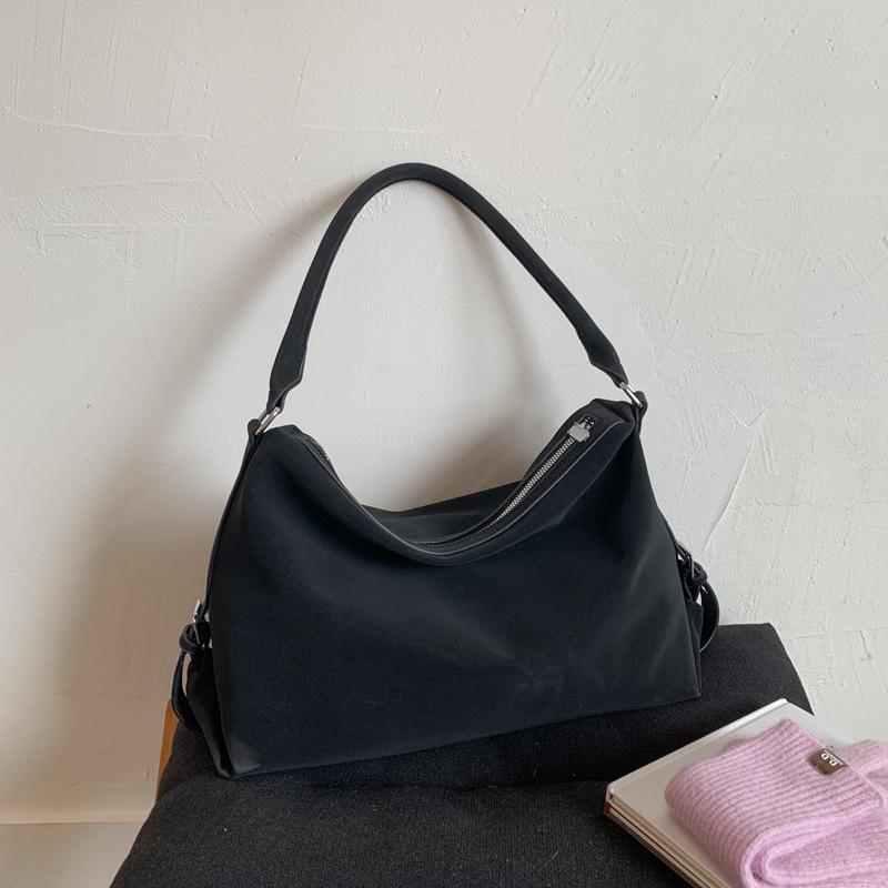 Large-capacity Commuter Tote Bag Women's 2025 New Trendy Autumn and Winter Popular Retro Underarm Bag Shoulder Bag Women's Bag