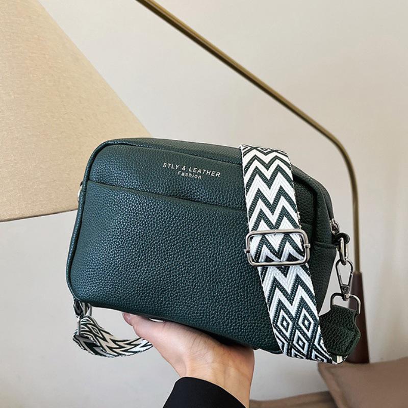 

Женская модная сумка через плечо - Широкий плечевой ремень, Простая, Повседневная, Маленький квадратный дизайн