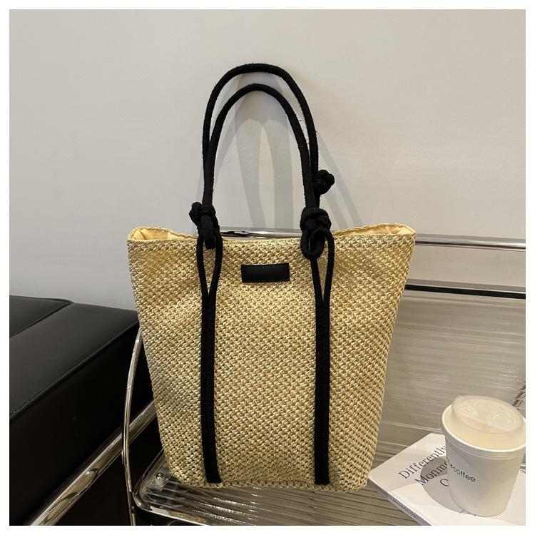 

Солом яна сумка жіноча великої місткості 2024 літо нова універсальна на плече для відпочинку на морі пляжна сумка для поїздок на роботу хакі