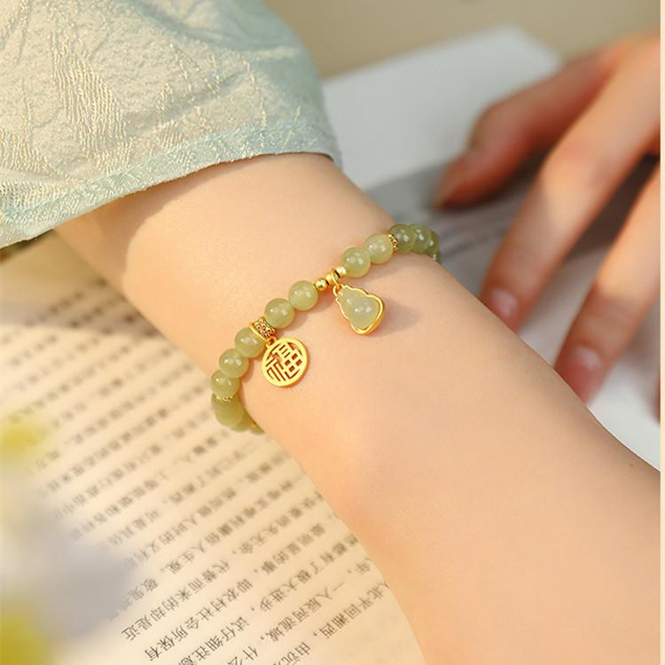 The Same Gourd Fu Brand Hetian Jade Bracelet Women'S Light Luxury High-End Temperament Niche Bracelet Versatile Hand Jewelry