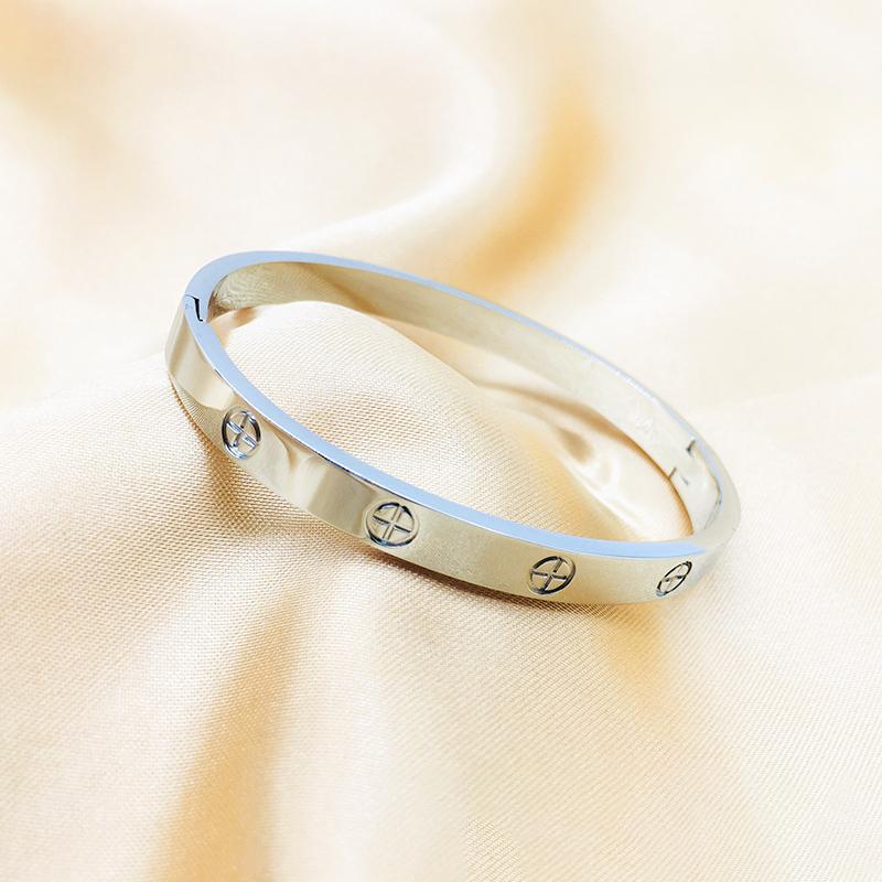 

ALTERA Роскошные БРАСЛЕТЫ LOVE из Кристаллов Толщина 6 мм Высококачественная PVD Нержавеющая Сталь Овальный Браслет Не Тускнеющий Циркон для Женщин Подарок 60X50mm