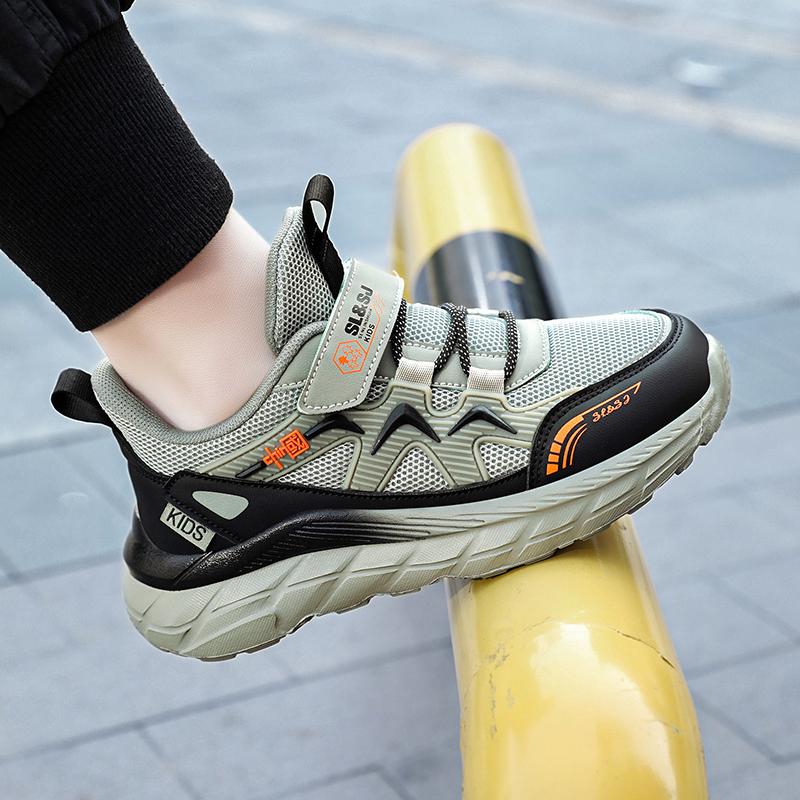Boys' Breathable Mesh Running Shoes for Spring/Autumn 2024 - New Style for Older Children